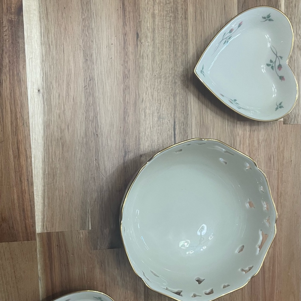 Lenox decorative bowl with plates set - Picture 4 of 5